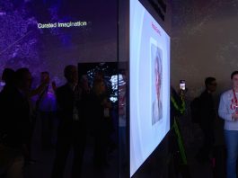 La feria CES ofrece TVs tan delgadas como un lápiz y cámaras del tamaño de un llavero Personas asisten a la Feria Electrónica de Consumidores 2026 (CES, en inglés) este martes, en Las Vegas (Estados Unidos). EFE/ Luis Chacon