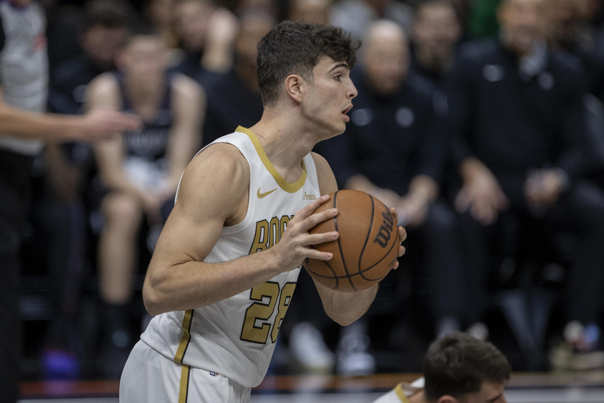 El novato español Hugo González destacó este viernes como figura de la remontada de sus Boston Celtics enla casa de los Brooklyn Nets, el Barclays Center de Nueva York. EFE/ Ángel Colmenares
