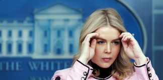 EEUU dice que la tripulación del petrolero incautado en el Atlántico podría ser enjuiciada EFE/EPA/WILL OLIVER / POOL