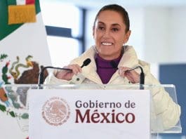 Sheinbaum destaca “honestidad” aduanera en el norte de México en medio de investigaciones Fotografía cedida por la presidencia de México, donde se observa a la mandataria mexicana, Claudia Sheinbaum, hablando en Nuevo Laredo (México). EFE/ Presidencia de México /SOLO USO EDITORIAL/ NO VENTAS/ SOLO DISPONIBLE PARA ILUSTRAR LA NOTICIA QUE ACOMPAÑA (CRÉDITO OBLIGATORIO)