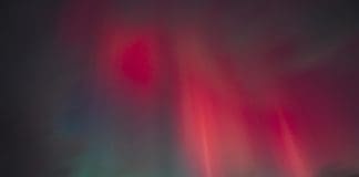 EEUU emite una alerta por una tormenta solar que impacta hoy a la Tierra Fotografía de archivo. EFE/EPA/Mads Claus Rasmussen