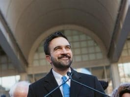 Mamdani acompaña a enfermeras de Nueva York en el noveno día de la mayor huelga del sector Fotografía tomada de la cuenta oficial de la red social X del alcalde de Nueva York, Zohran Mamdani, que lo muestra acompañando la huelga de enfermeras este martes, en Nueva York (Estados Unidos). EFE/ @nycmayor /SOLO USO EDITORIAL/ NO VENTAS/ SOLO DISPONIBLE PARA ILUSTRAR LA NOTICIA QUE ACOMPAÑA (CRÉDITO OBLIGATORIO)