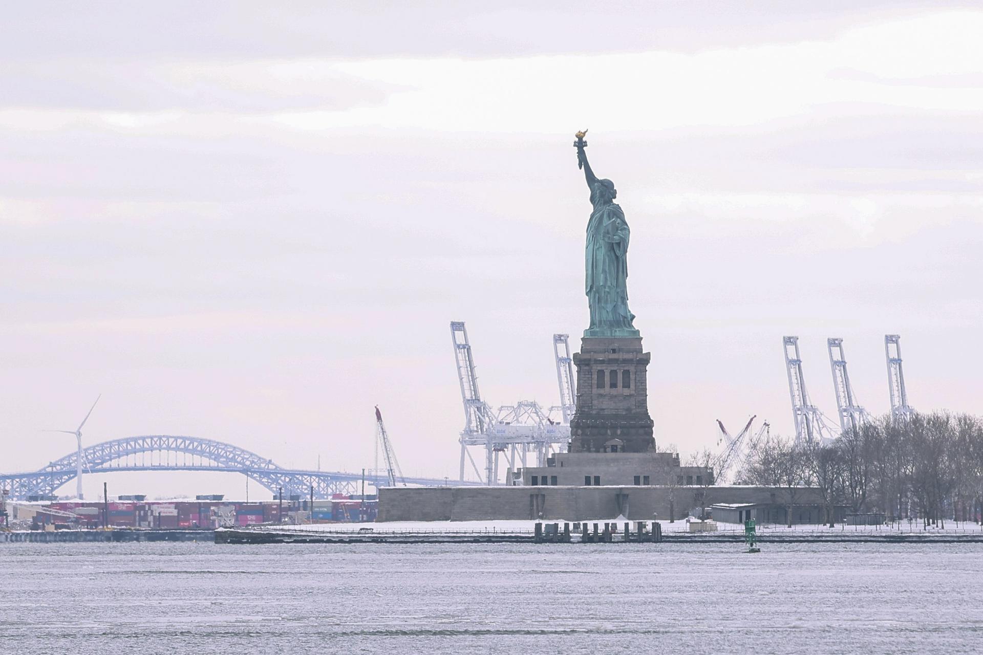 EFE/EPA/SARAH YENESEL
