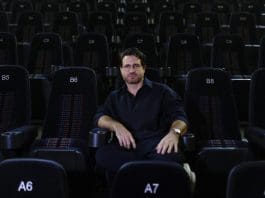 “En Venezuela se sobrevive mientras se resiste”, dice el actor Édgar Ramírez en México El actor y productor venezolano, Édgar Ramírez, posa durante una entrevista con EFE este sábado, en Guadalajara (México). EFE/ Francisco Guasco