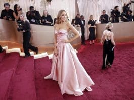 Nikki Glaser homenajea a Rob Reiner en los Globos de Oro EFE/EPA/CHRIS TORRES