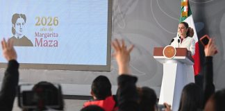 Sheinbaum pide “acelerar” la reparación integral a víctimas del Tren Interoceánico Fotografía cedida por la Presidencia de México de su mandataria Claudia Sheinbaum, durante una conferencia de prensa este jueves, en Cuernavaca (México). EFE/ Presidencia de México /SOLO USO EDITORIAL/NO VENTAS/SOLO DISPONIBLE PARA ILUSTRAR LA NOTICIA QUE ACOMPAÑA (CRÉDITO OBLIGATORIO)