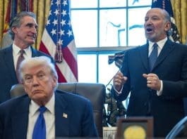 Trump anuncia que la Junta de Paz destinará más de 5.000 millones de dólares para Gaza Imagen de archivo. EFE/EPA/BONNIE CASH / POOL