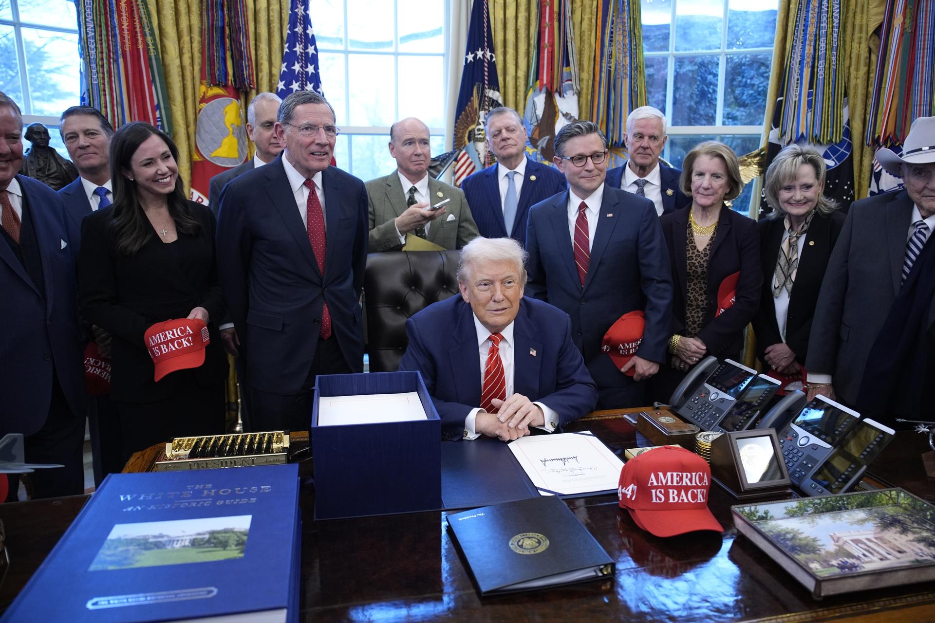 Trump insiste en que el Gobierno federal supervise las elecciones estatales