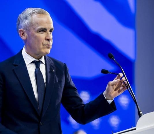 El Gobierno canadiense advierte a sus ciudadanos que “extremen” sus precauciones en Cuba Archivo. EFE/EPA/GIAN EHRENZELLER