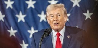 Trump elogia al fallecido Jesse Jackson, un “buen hombre, con mucha personalidad y coraje” EFE/EPA/STAN GILLILAND