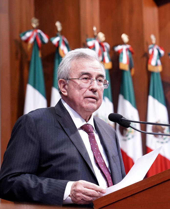 Fotografía de archivo fechada el 25 de febrero de 2022, que muestra al exgobernador de Sinaloa, Rubén Rocha Moya. EFE/ Juan Carlos Cruz

