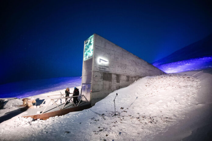 Fotografía de archivo (25/02/2020) que muestra el banco mundial de semillas de Svalbard (SGSV), a las afueras de Longyearbyen, en Spitsbergen (Noruega). La Bóveda Global de Semillas de Svalbard (Noruega), un depósito subterráneo que alberga más de 1,3 millones de semillas de cultivo de 6.300 especies de todo el mundo para salvaguardar la biodiversidad y la alimentación, que ha obtenido este miércoles el Premio Princesa de Asturias de Cooperación Internacional 2026. EFE/ARCHIVO/Lise ≈serud/PROHIBIDO SU USO EN NORUEGA
