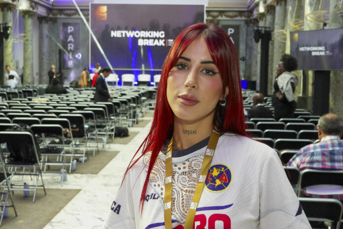 .- V​icco, cantante y compositora española, en una entrevista este jueves con EFE en París con motivo del centenario de la CISAC. La Inteligencia Artificial (IA) 