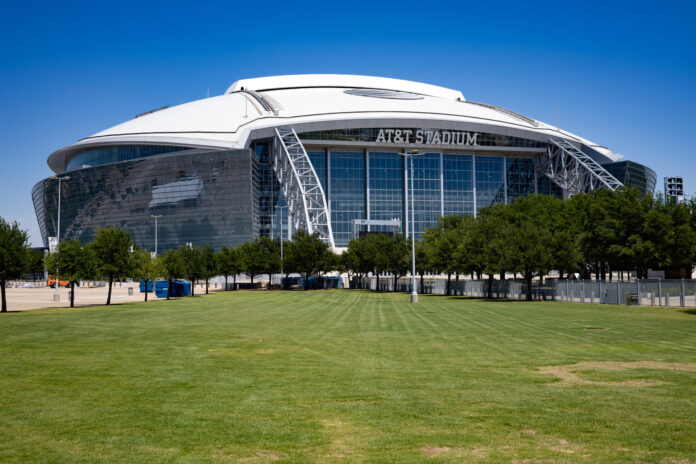 Fotografía de archivo que muestra una vista exterior del estadio AT&T en Dallas, Texas (EE.UU.). EFE/ Carlos Ramírez
