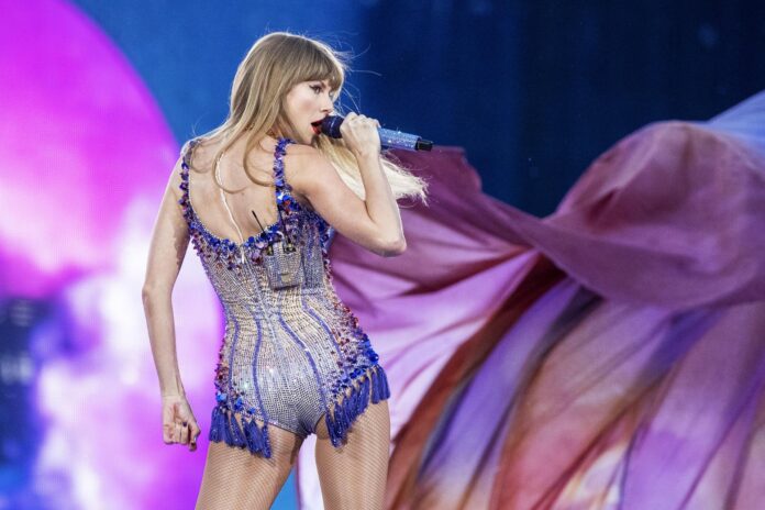 Fotografía de archivo de la cantante estadounidense Taylor Swift. EFE/Sarah Yenesel
