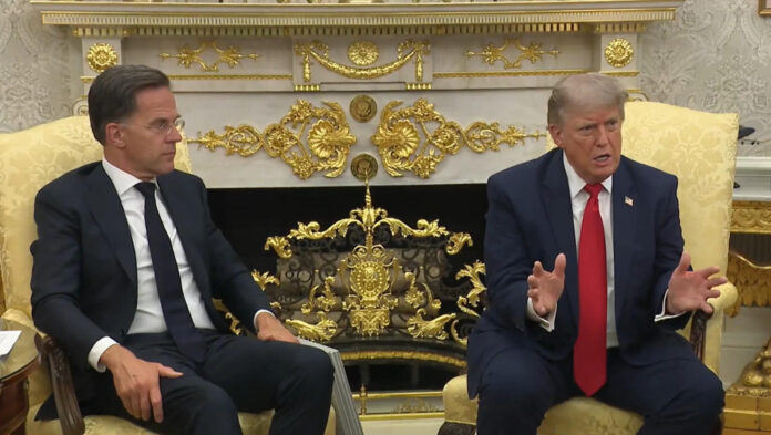 Captura de video de una transmisión de La Casa Blanca del presidente de EE.UU., Donald Trump, en una rueda de prensa junto al secretario general de la OTAN, Mark Rutte, este miércoles, en Washington (EE.UU.). EFE/ La Casa Blanca /SOLO USO EDITORIAL/ SOLO DISPONIBLE PARA ILUSTRAR LA NOTICIA QUE ACOMPAÑA (CRÉDITO OBLIGATORIO)
