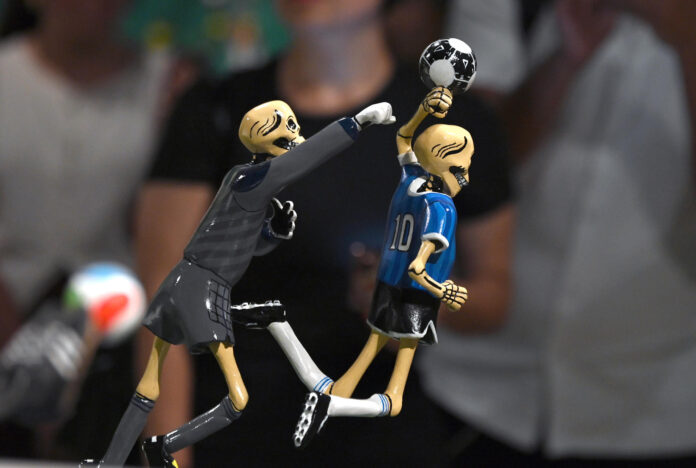 Fotografía de una artesanía mexicana exhibida en la exposición “Copa de Arte Popular Banamex” este jueves, en el Museo del Noreste en Monterrey (México). EFE/Miguel Sierra
