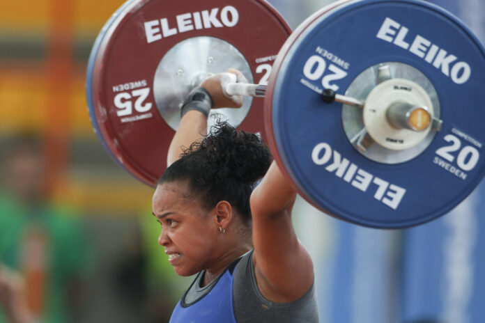 La levantadora de pesas Mari Leivis Sánchez es una opción de medalla de Colombia en los Juegos Centroamericanos y del Caribe que comienzan este viernes en Santo Domingo, capital de República Dominicana. Archivo: EFE/ Luis Eduardo Noriega A

