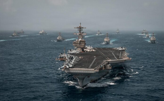 Fotografía difundida por el Comando Central del Ejército de Estados Unidos (Centcom) de buques de guerra de la Armada de EE.UU. desplegados en Medio Oriente, tras anunciar que reimpusieron este martes el bloqueo naval a Irán en el estrecho de Ormuz. EFE/ Centcom /SOLO USO EDITORIAL/ SOLO DISPONIBLE PARA ILUSTRAR LA NOTICIA QUE ACOMPAÑA (CRÉDITO OBLIGATORIO)
