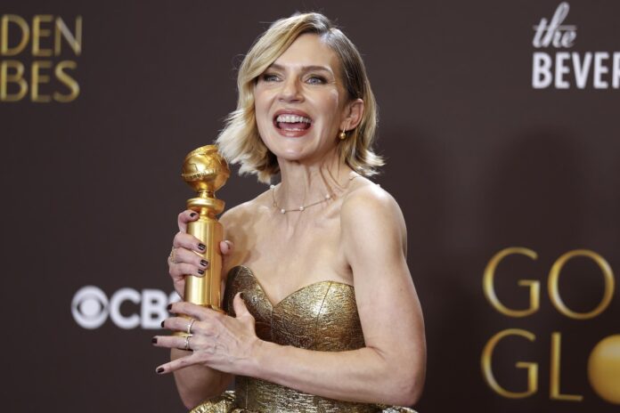 Fotografía de archivo de la actriz Rhea Seehorn de la serie 'Pluribus' . EFE/EPA/CHRIS TORRES

