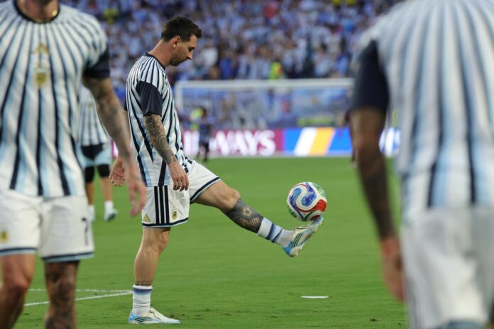 Lionel Messi, capitán de Argentina. EFE/EPA/CRISTOBAL HERRERA-ULASHKEVICH
