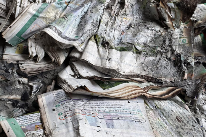Libros de la editorial Linguist, dañados por un ataque aéreo ruso contra Kiev. EFE/Editorial Linguist CRÉDITO OBLIGATORIO SOLO USO PERMITIDO PARA ILUSTRAR LA NOTICIA QUE APARECE EN EL PIE DE FOTO
